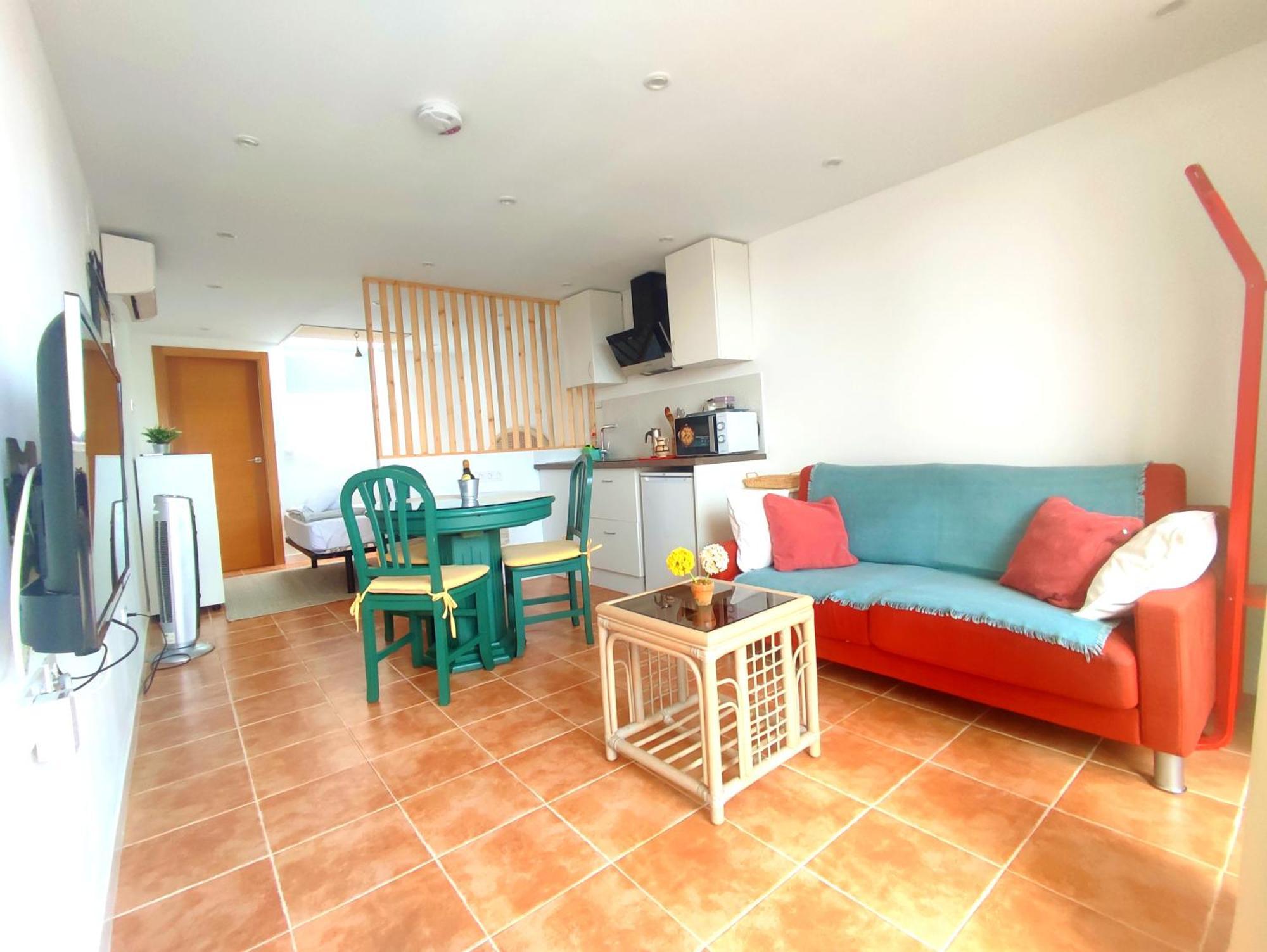 VILLA FALCONERA. A las faldas de la montaña. Gandía Habitación foto